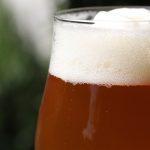 differenza-tra-birra-artigianale-e-industriale-birra-con-schiuma