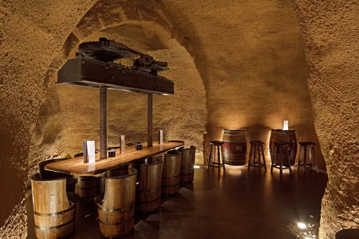 Rioja Alavesa hotels: the barrel-lined cave beneath Hospederia de los Parajes in Laguardia